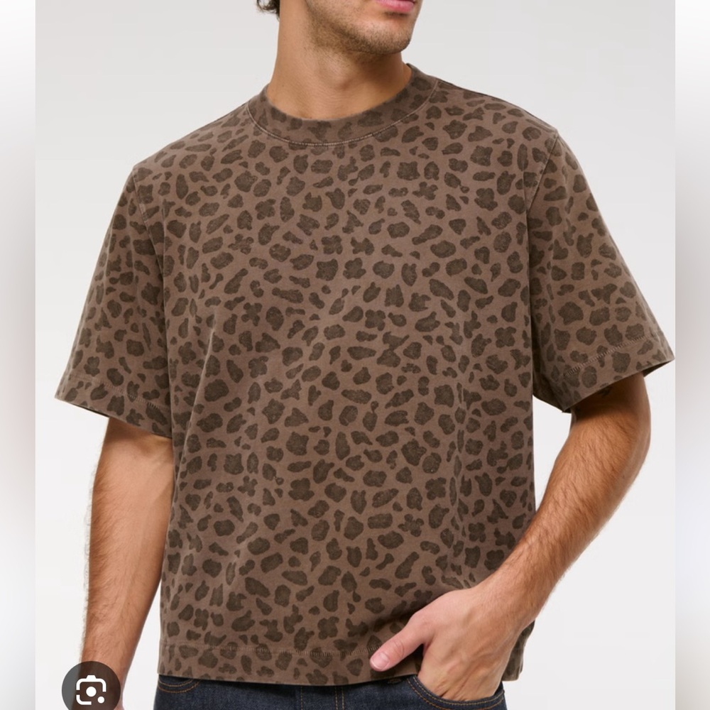 Men’s Premium Heavyweight Cropped Tee  Size Small